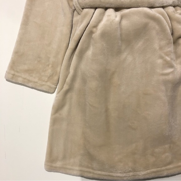 Summer & Rose Plush Hooded Robe Womens Size L-XL Champagne Color - Picture 9 of 12